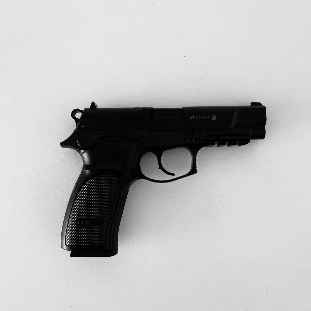 PISTOLA 9MM