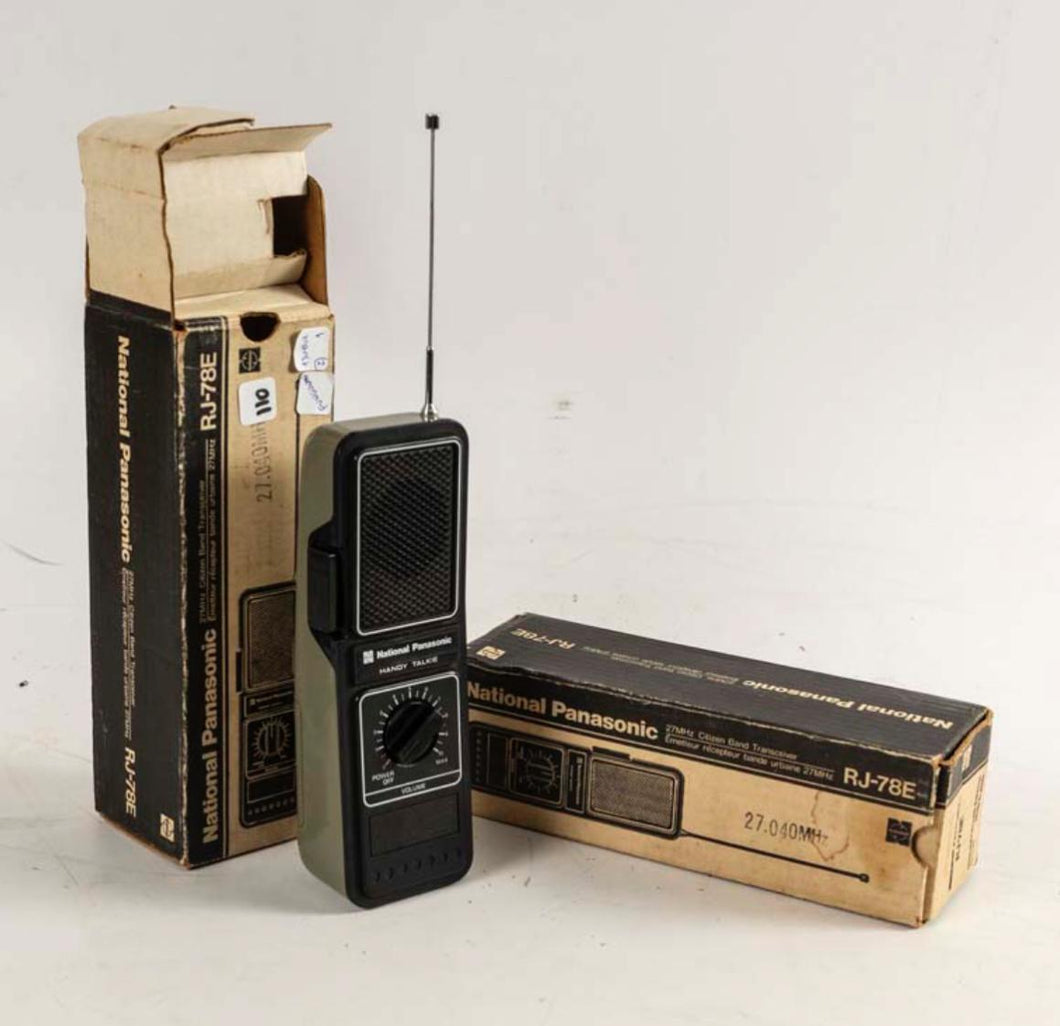 WALKIE TALKIE