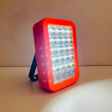 Cargar imagen en el visor de la galería, FAROL RECARGABLE NARANJA
