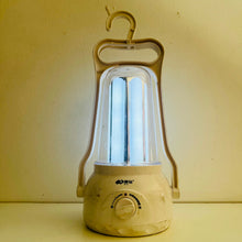 Cargar imagen en el visor de la galería, FAROL RECARGABLE BLANCO
