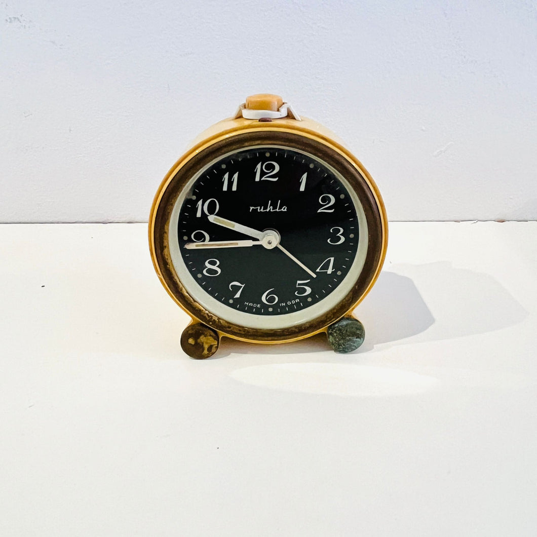 RELOJ DE MESA COCO